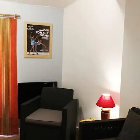 Les Petits Conforts Апартаменты
